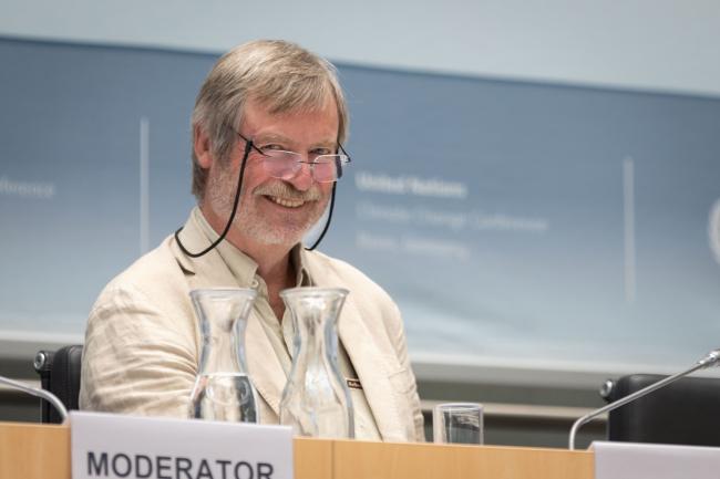 Moderator Peer Stiansen, Norway