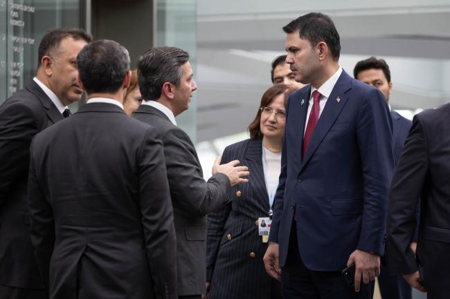 Yalchin Rafiyev, COP 29 Presidency, speaks with COP 31 President-Designate Murat Kurum, Türkiye