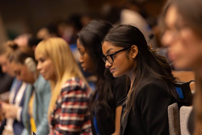 Delegates listen to the VNR presentations