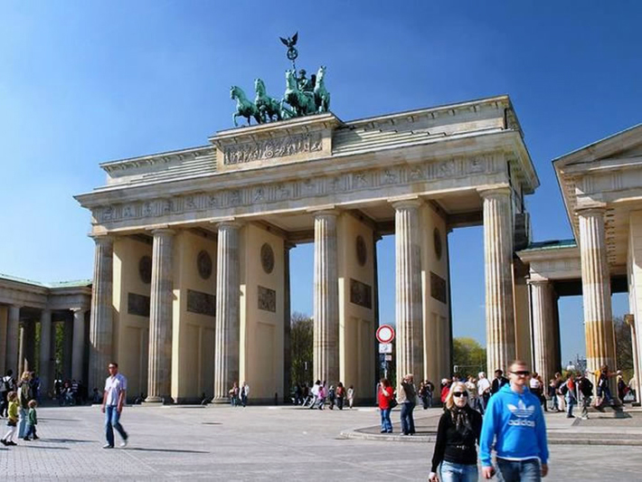A view of the Brandenburg Gate in Berlin (photo courtesy of the Government of Germany.)