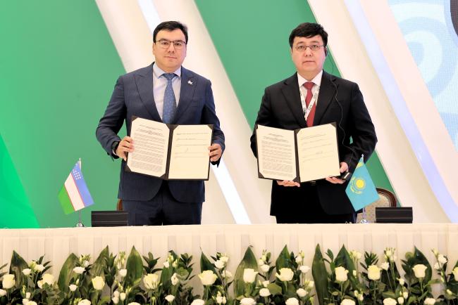 Uzbekistan and Kazakhstan sign the Memorandum for Cooperation on Conservation of Wildlife on Ustyurt Plateau